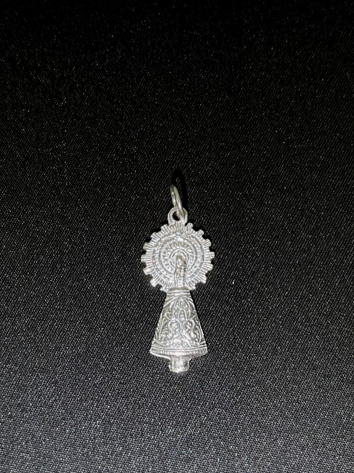 Medalla De la Virgen clasica
