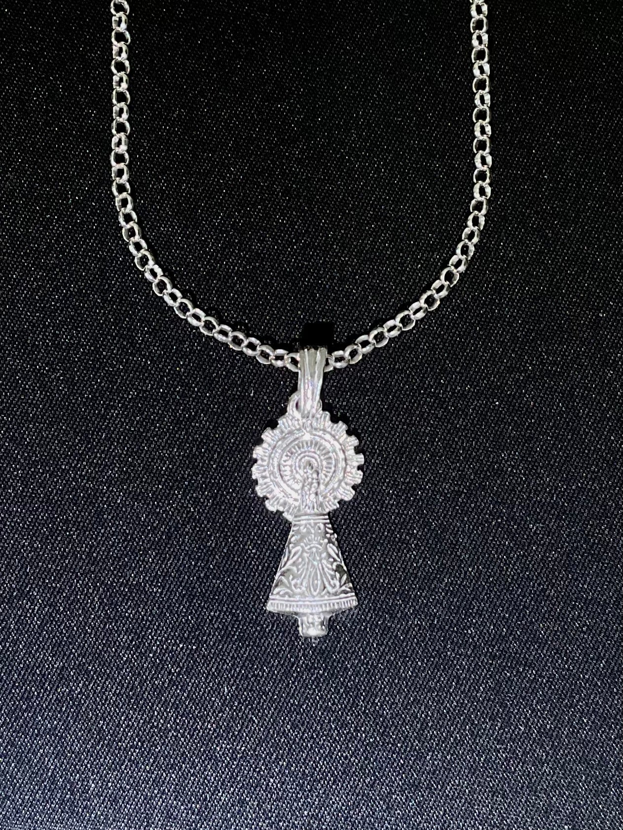 Medalla De la Virgen clasica